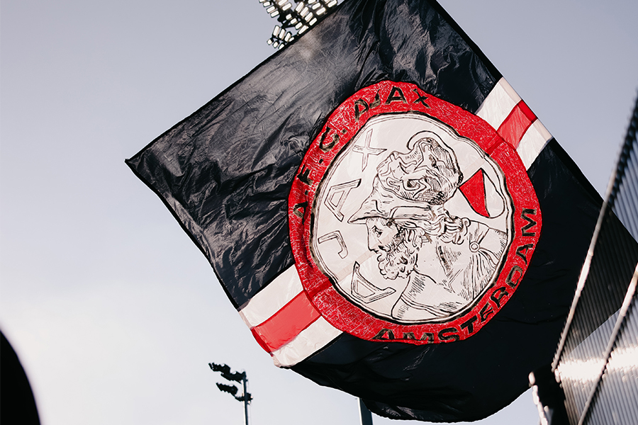 Ajaxvlagalmereuit
