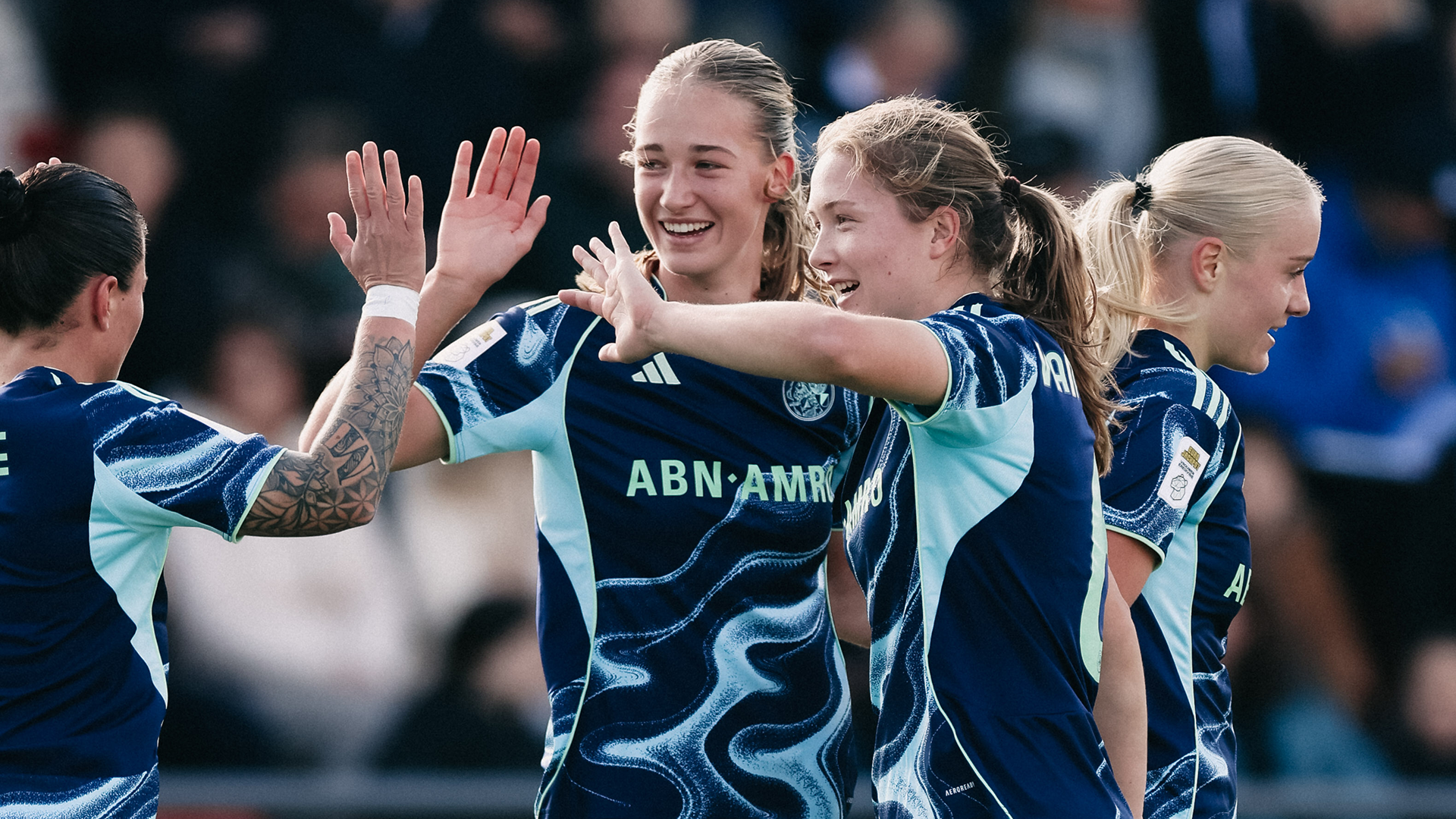 Ajaxvrouwen HERA1920