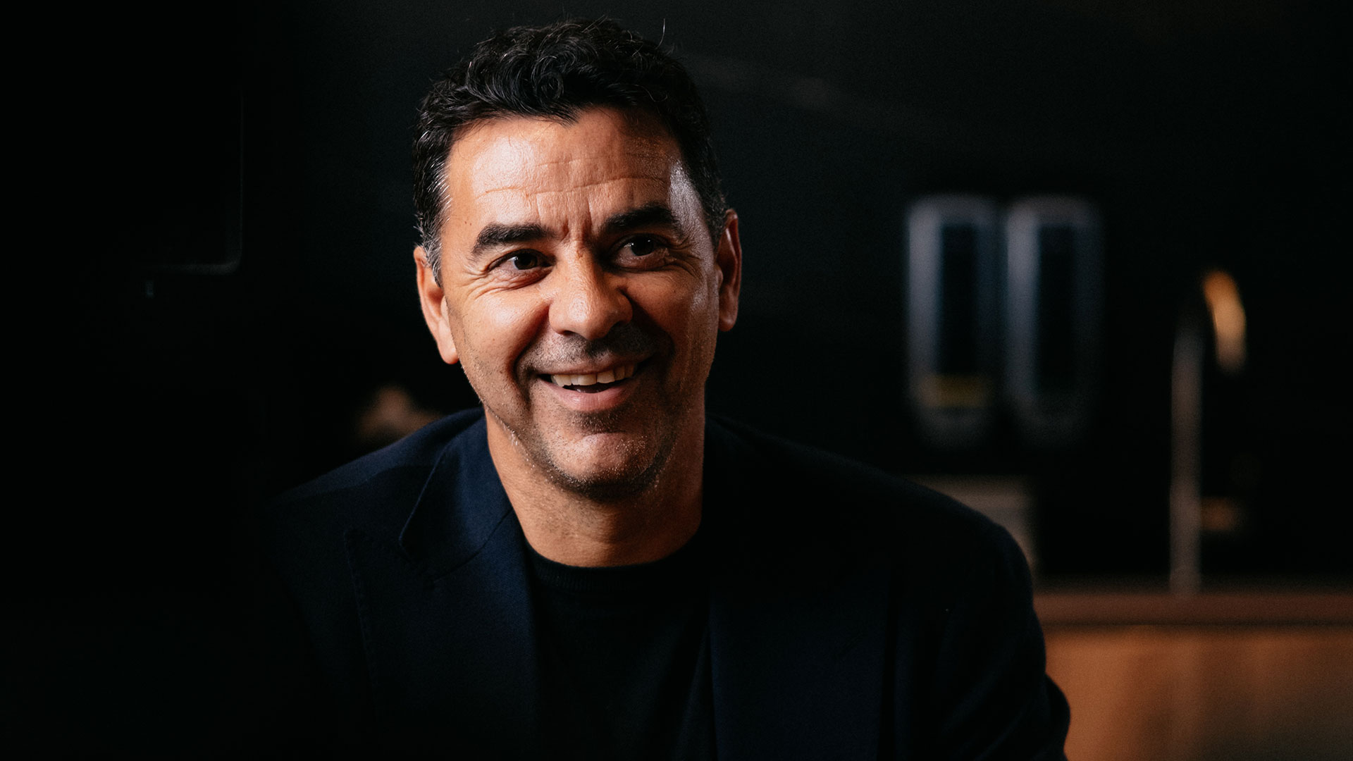 Míchel: 'Together we can make Ajax compete for trophies again'