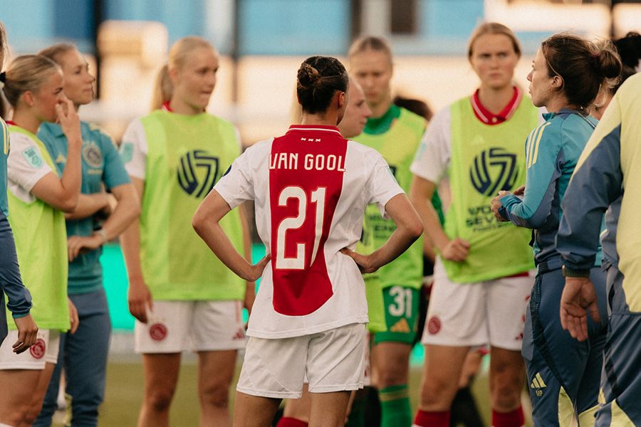 Ajax VR Bayern 15