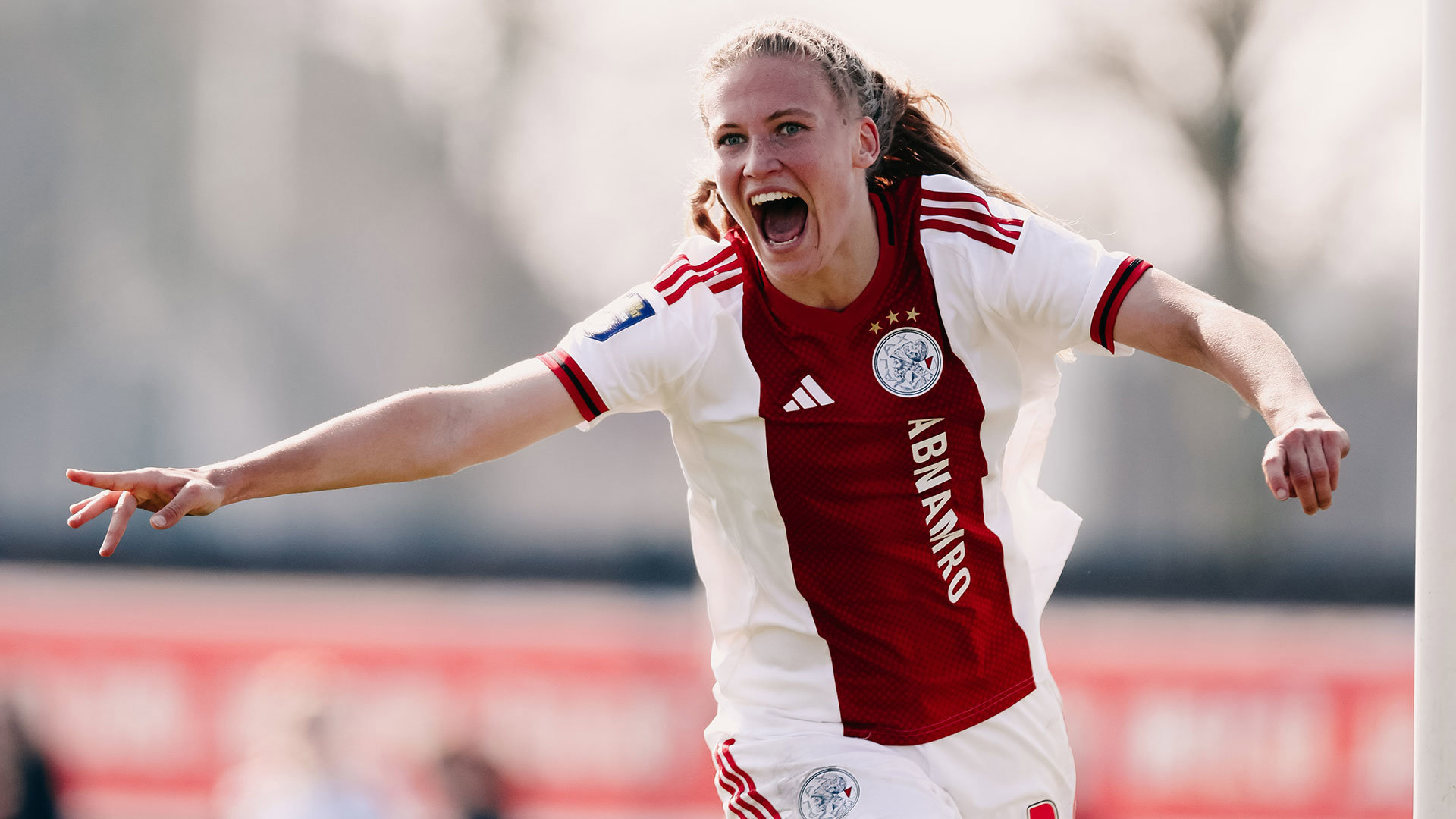 Ajax Vrouwen NAC 1920
