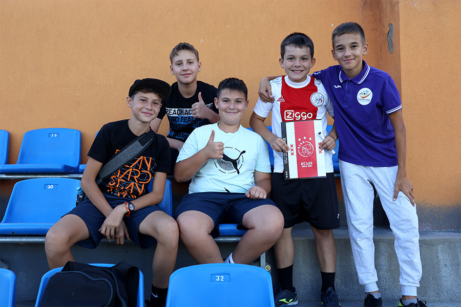 Fans900 1