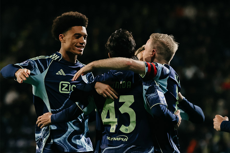 Teamknuffel Na Goal