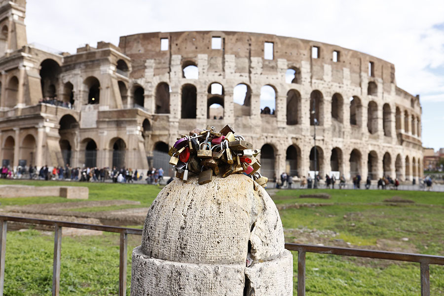 Rome 3 900