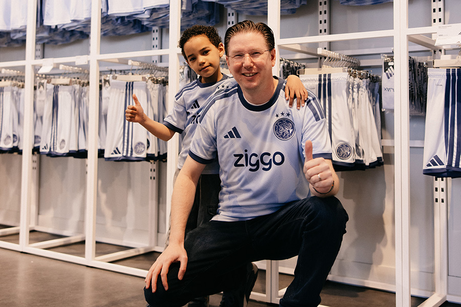 Derde Shirt Fanshop 900 10
