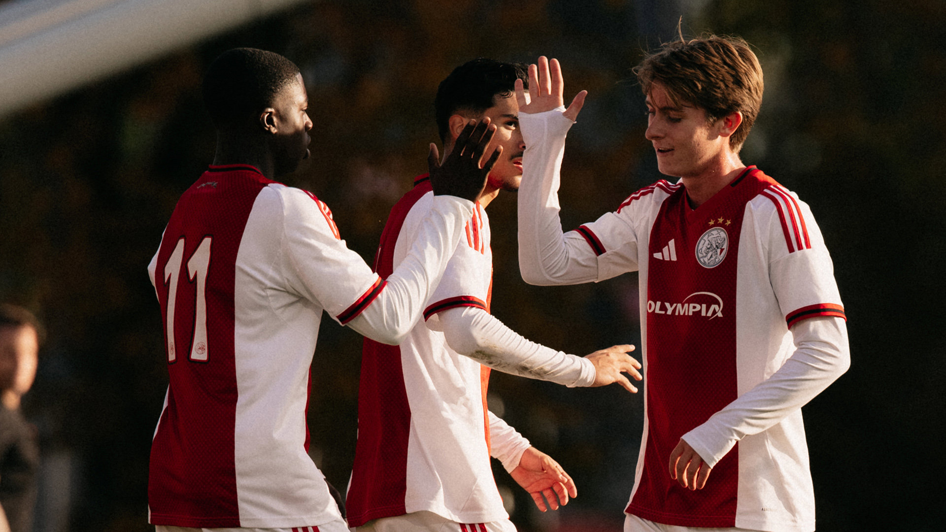 HL2 Ajax O19 Gala