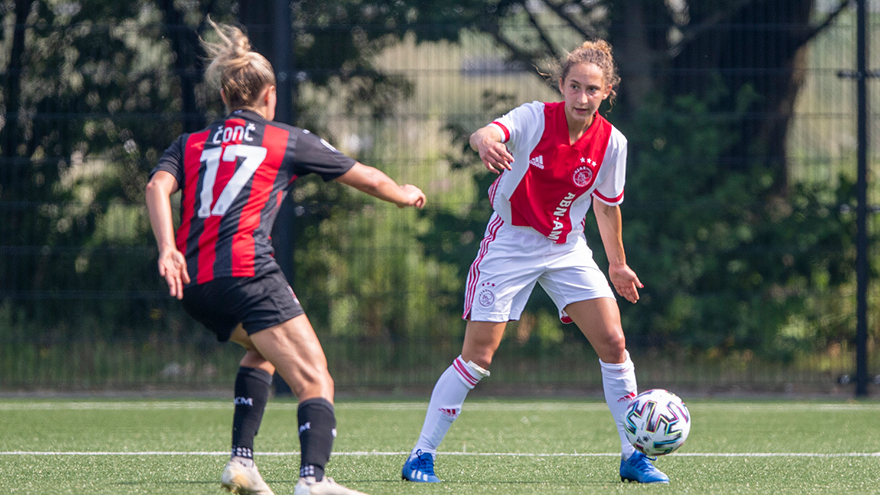 Ajaxvrouwen1