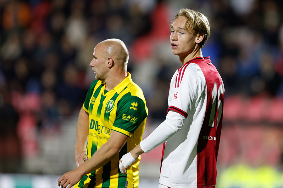 Jong Ajax ADO 10