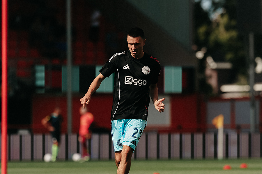 Berghuis Warm Up