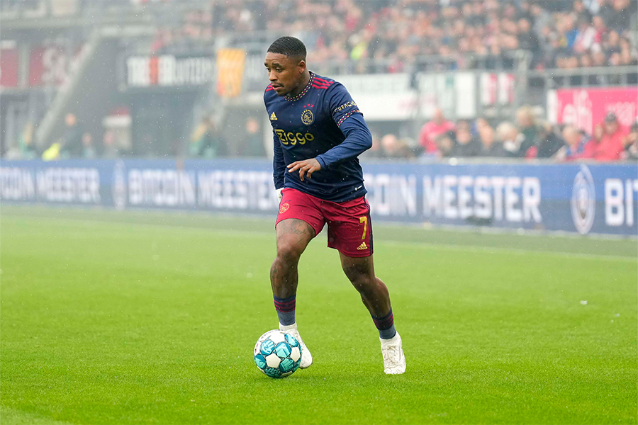 Bergwijn Dribbel AZ 900