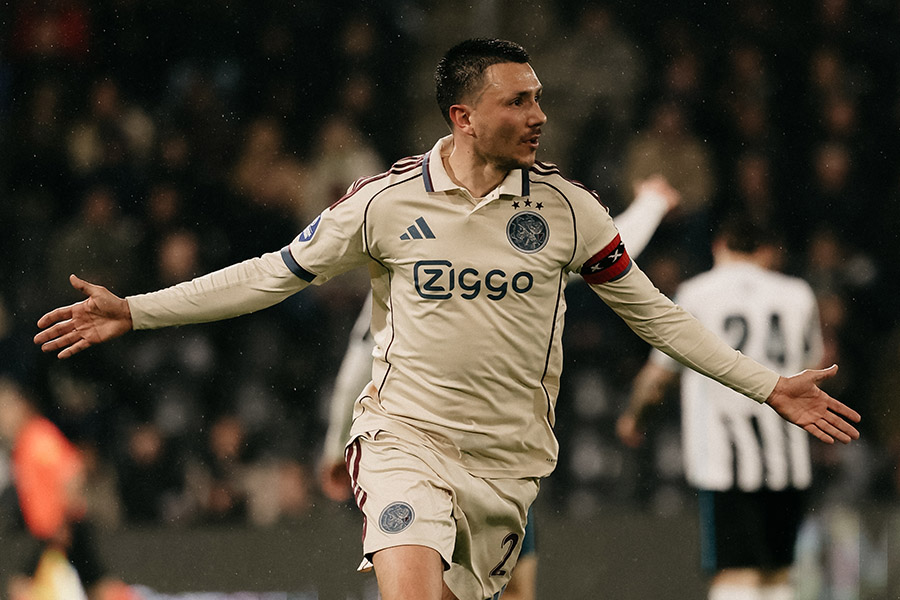 Berghuis Goal 1