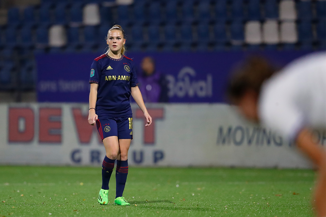 Dekker Ajax Vrouwen