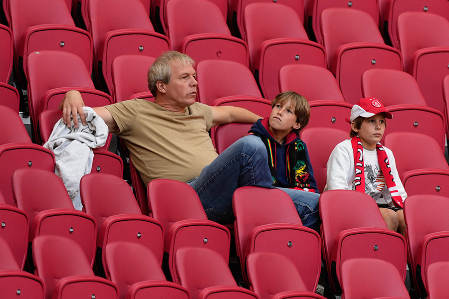 Supporters900 2