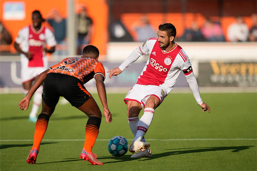 Tadic Voorzet Volendam 900