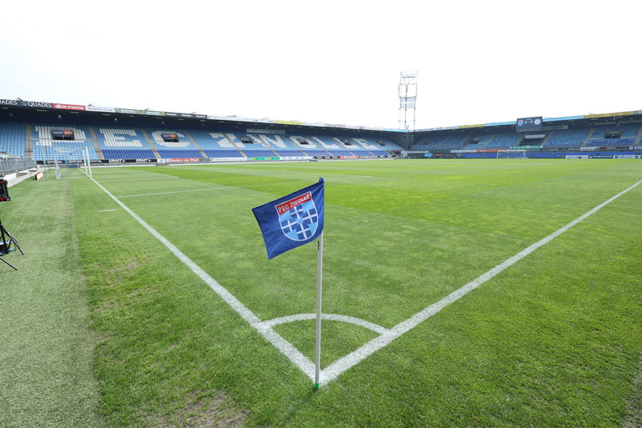 Stadion 02