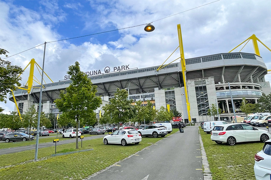 Stadionbuiten900