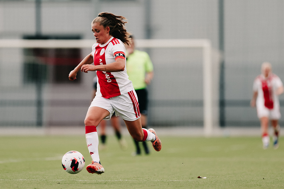 Ajaxvrouwenohleuven 14