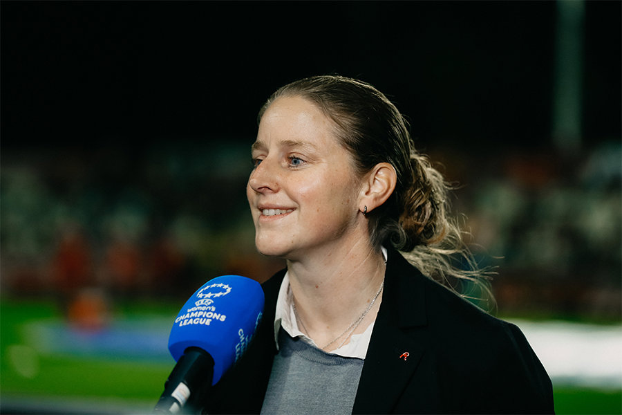 Bakker Interview900