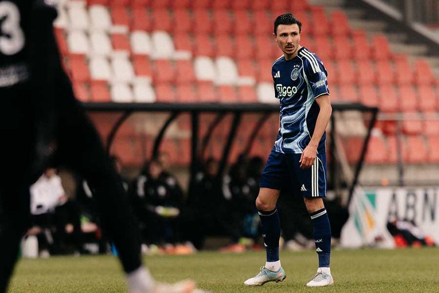 Ajax Telstar 2