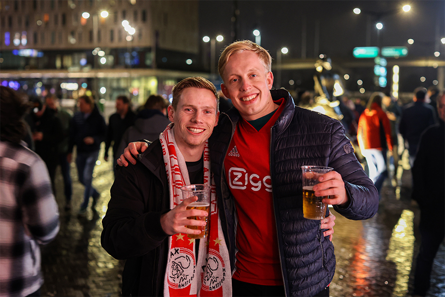 Supporters 2