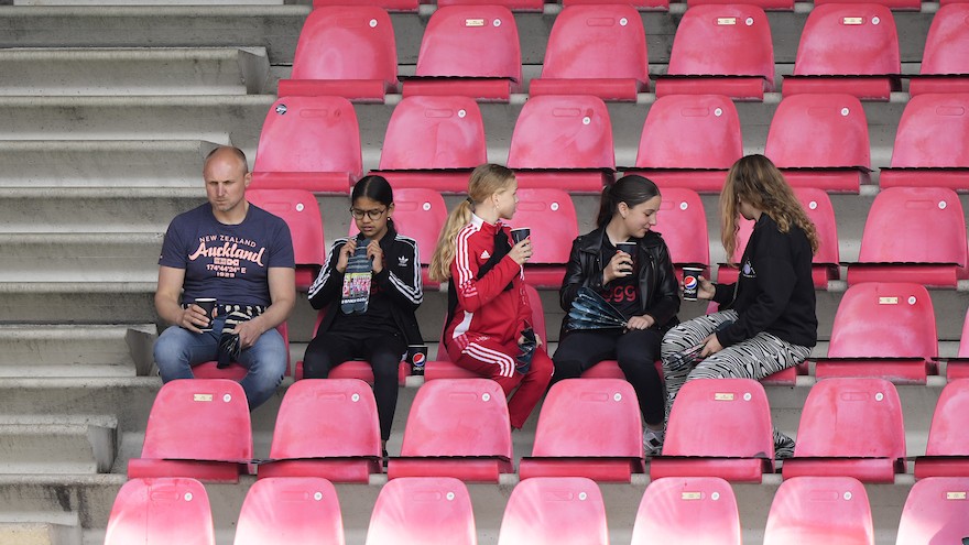 Ajaxfan880.3