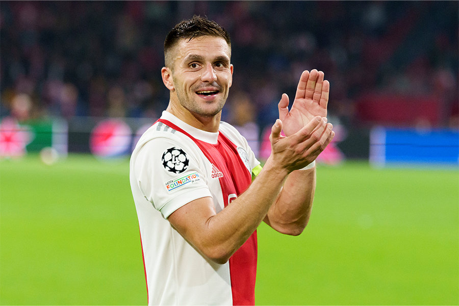 Tadic CL 2021 900