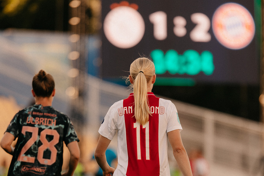 Ajax VR Bayern 12
