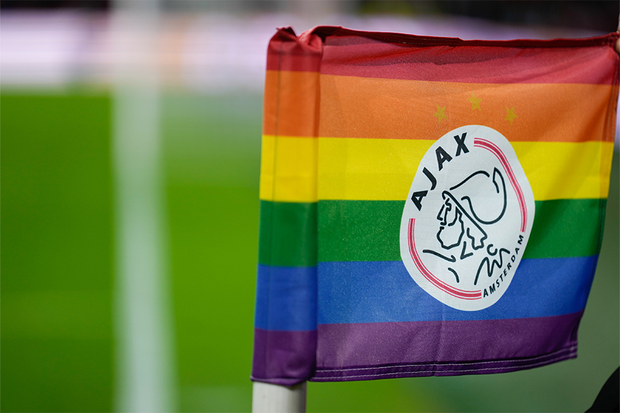 Cornervlag 1 900