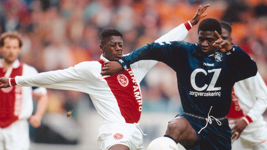 Ajax1998 880